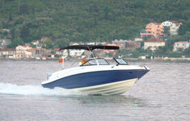 Bayliner - VR5