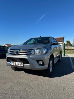 Toyota - Hilux - 2.4 D4D 4X4 REDUKTOR