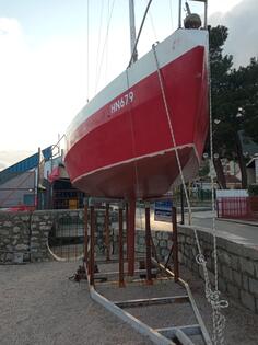 Custom line - Krstaš