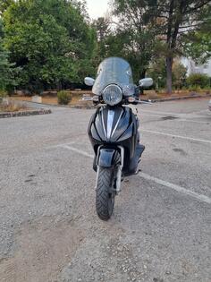 Piaggio - Piaggio Beverly Cruiser