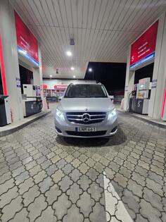 Mercedes Benz - V class - 220