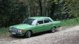 Mercedes Benz - 200 - w123