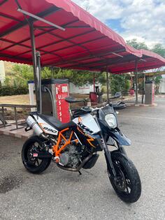 KTM - 990 supermoro r