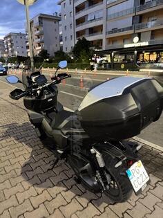 Honda - ADV350