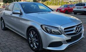 Mercedes Benz - C 200 - automatic