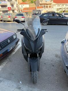 Yamaha - X max