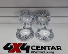 Distance 30 mm - 6x139.7