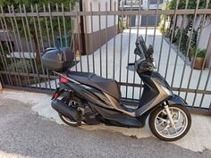 Piaggio - medley 155