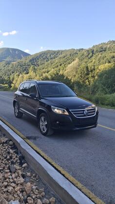 Volkswagen - Tiguan - 2.0 R line