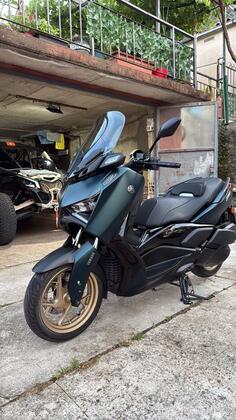 Yamaha - X max ( tech max )