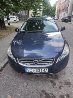 Volvo - V60 - 2 .0