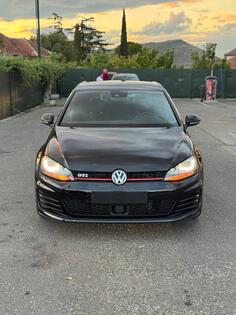 Volkswagen - Golf GTI - 2.0 TSI