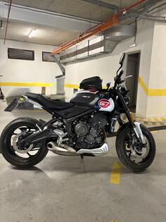 Triumph - trident tribute