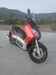Yamaha - X MAX 250