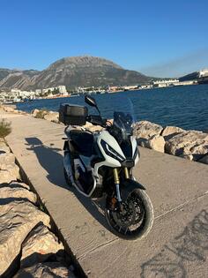 Honda - X-ADV 750