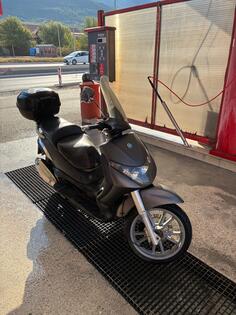 Piaggio - Beverly