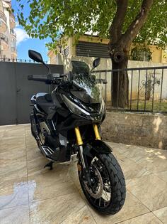 Honda - xadv750