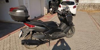 Yamaha - xmax 400