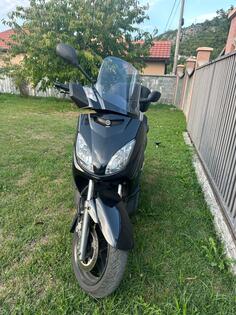 Yamaha - X Max 250