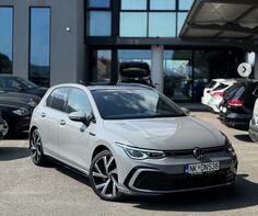 Volkswagen - Golf 8 - 2.0 TDI R LINE
