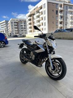 Yamaha - XJ6-N