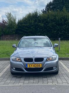 BMW - 320 - 2.0