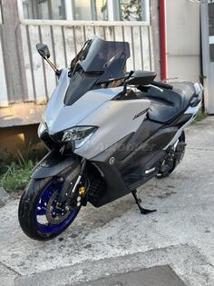 Yamaha - T max