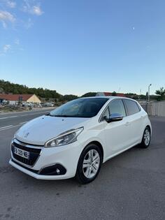 Peugeot - 208 - Peugeot 208 Allure Automatic