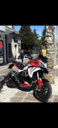 Ducati - Multistrada 1200