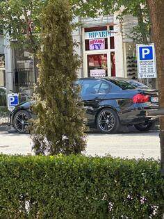 BMW - 318 - 318d