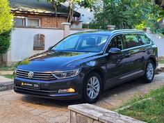 Volkswagen - Passat - 2.0 TDI