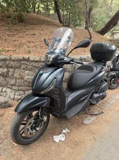 Piaggio - 400 s