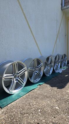 Fabričke - Audi R19 - Aluminijum felne
