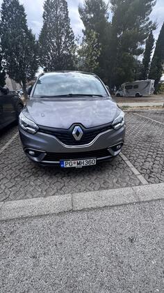 Renault - Scenic - 1.8 dci