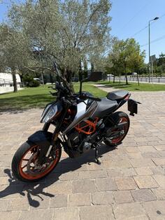 KTM - DUKE 390