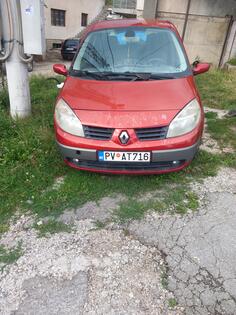 Renault - Grand Scenic