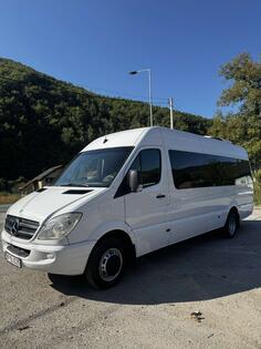 Mercedes Benz - 515