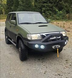 Nissan - Terrano II - 2.7