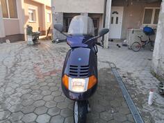 Piaggio - hexagon