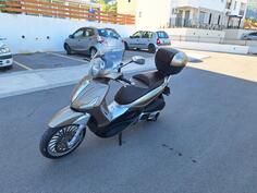 Piaggio - BEVERLY 300IE