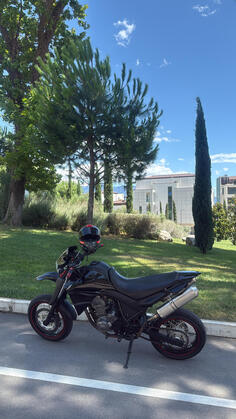 Yamaha - Xt660x