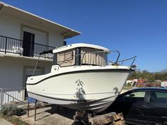 Quicksilver - Pilothouse 555