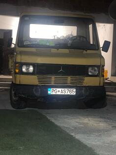 Mercedes Benz - 208d