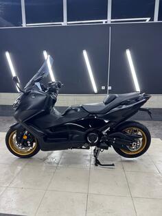 Yamaha - Tmax 560