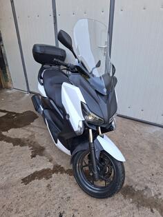 Yamaha - x max