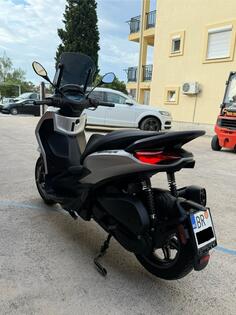 Piaggio - Beverly