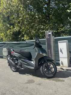 Piaggio - Beverly