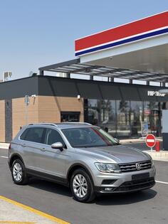 Volkswagen - Tiguan - automatik 4x4