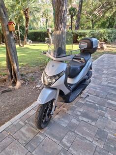 Piaggio - Beverly