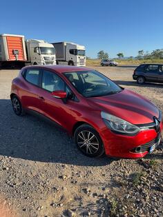 Renault - Clio - 0.9